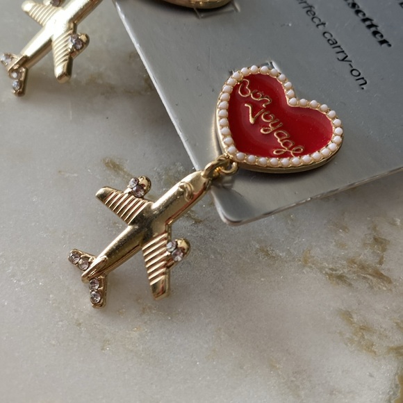 Sugarfix By BaubleBar Jetsetter Gold Airplane ✈️ Earrings - Picture 3 of 3
